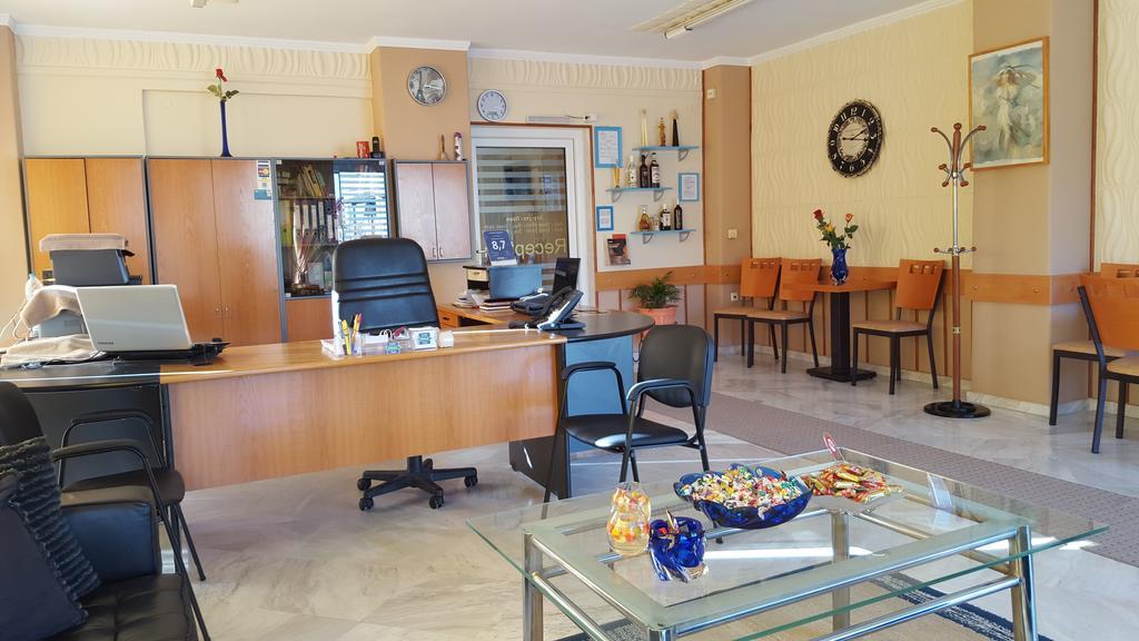 Stella Family Apartments Színdosz Kültér fotó